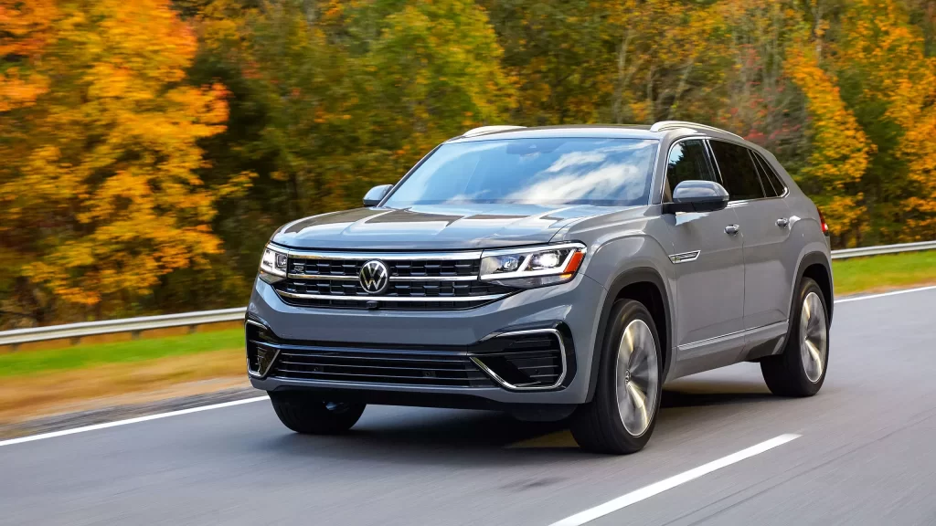 Volkswagen VW Atlas Cross Sport Driving Scene Car Photography