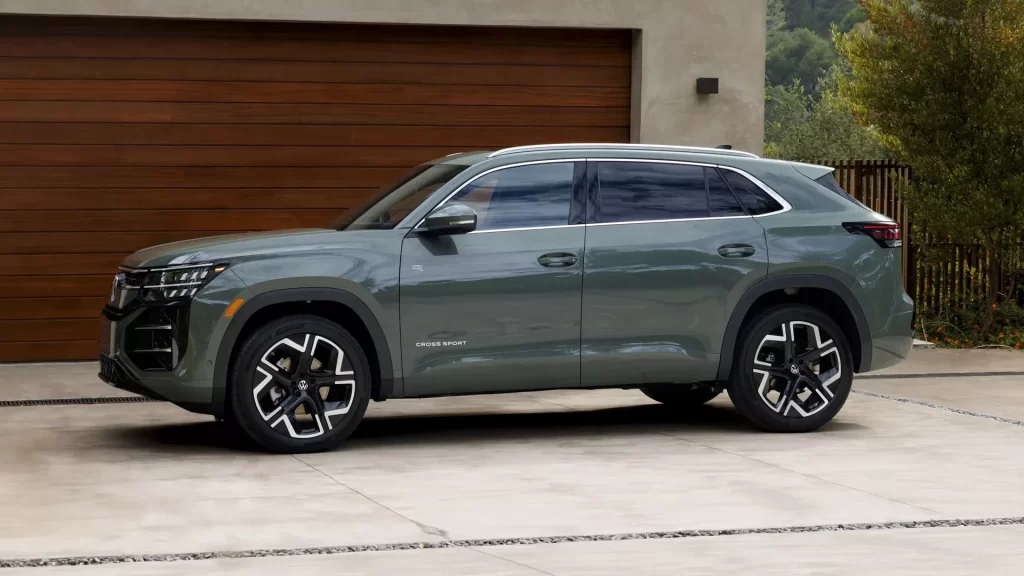 Volkswagen VW Atlas Cross Sport Car Photography
