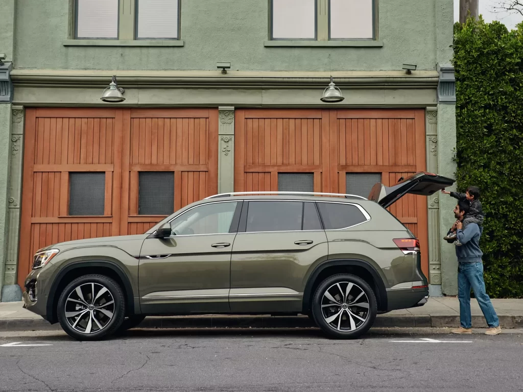 Volkswagen SUV Car Photography