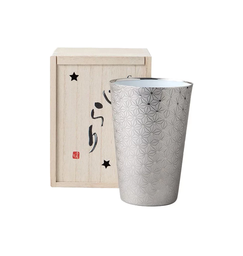 Kirari Usuhari Silver Tumbler with Wooden Gift Box Front View
