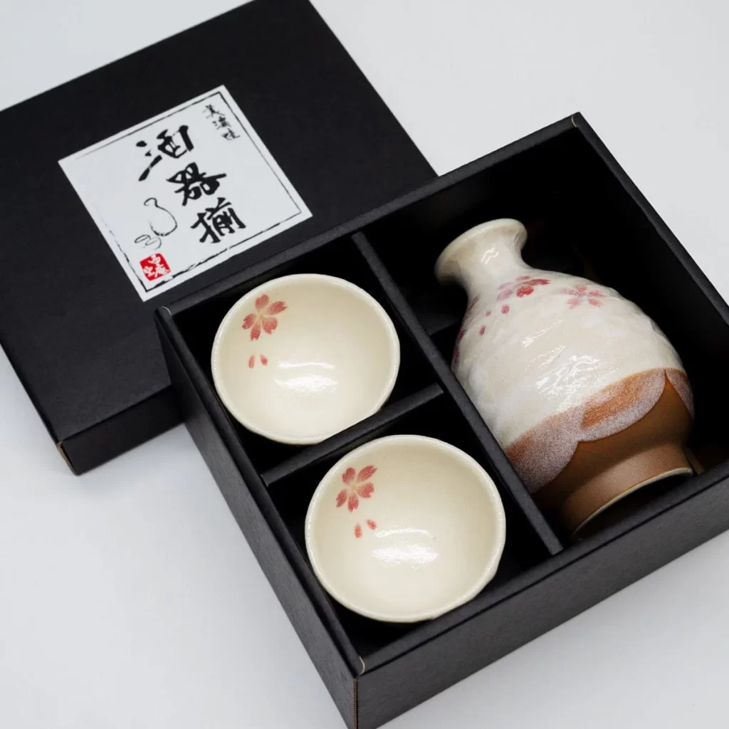 Sake Set – Sakura Syukisen Gift Box Packaging