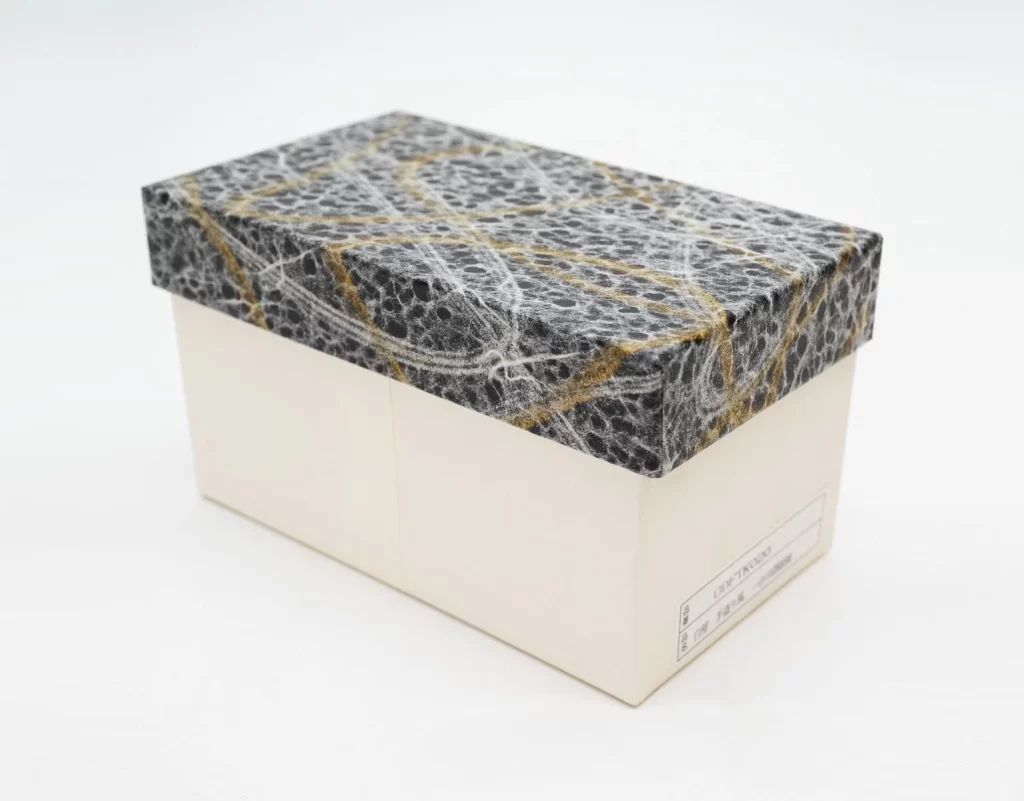 Shirakabe (Cold Sake Bottle  Cups) with Gift Box