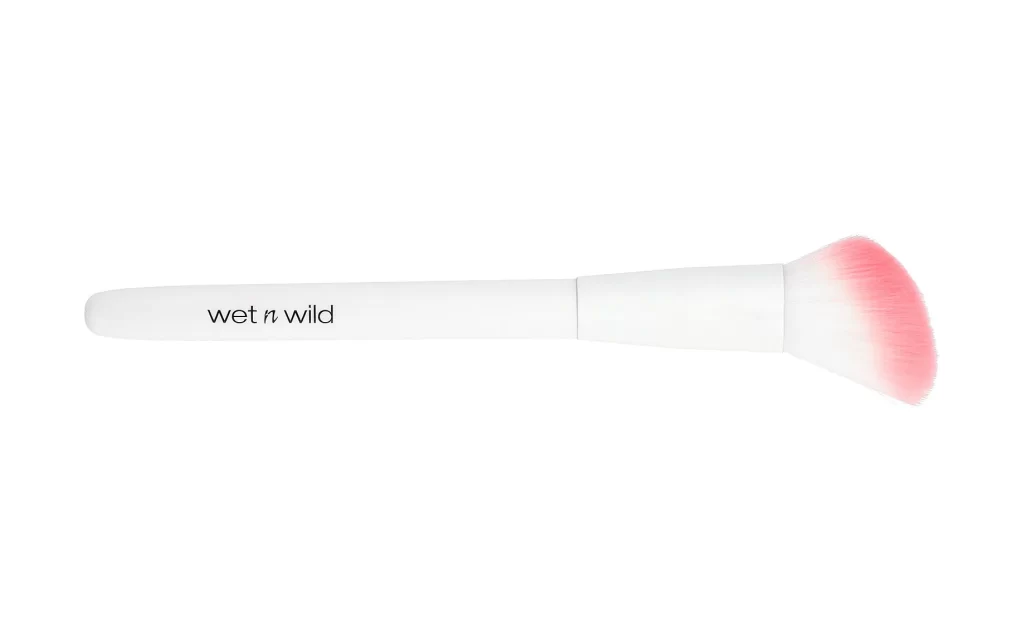 wet n wild Contour Brush 1 Brush Packaging