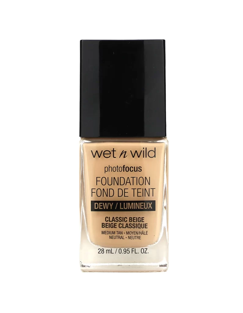 wet n wild PhotoFocus Foundation Dewy 1111527 Classic Beige 0.95 fl oz 28 ml Packaging