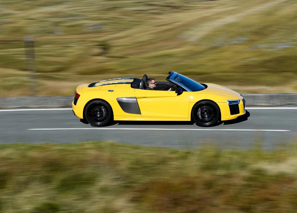 Audi R8 Spyder Side Profile