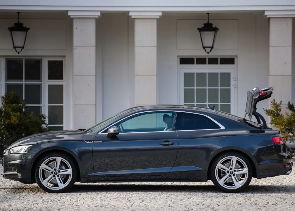 Audi S5 Coupe Side Profile