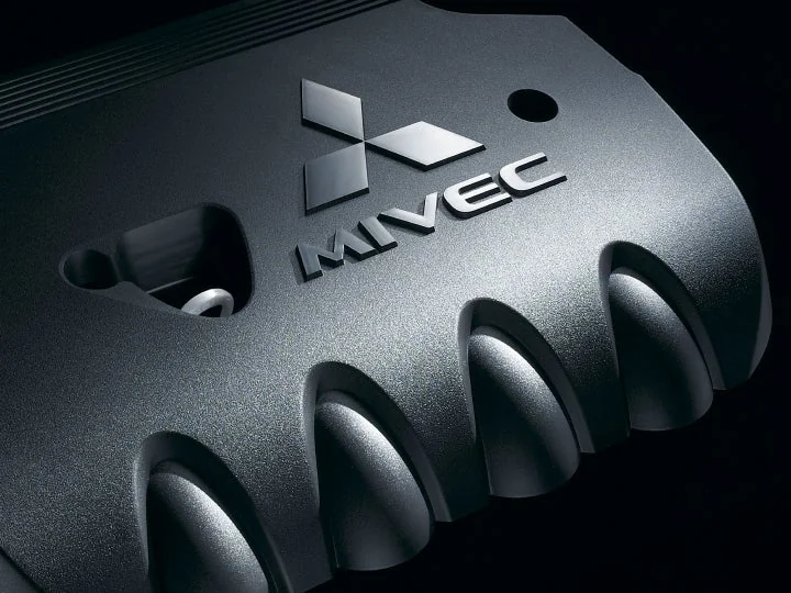 Mitsubishi Mivec Engine Close Up