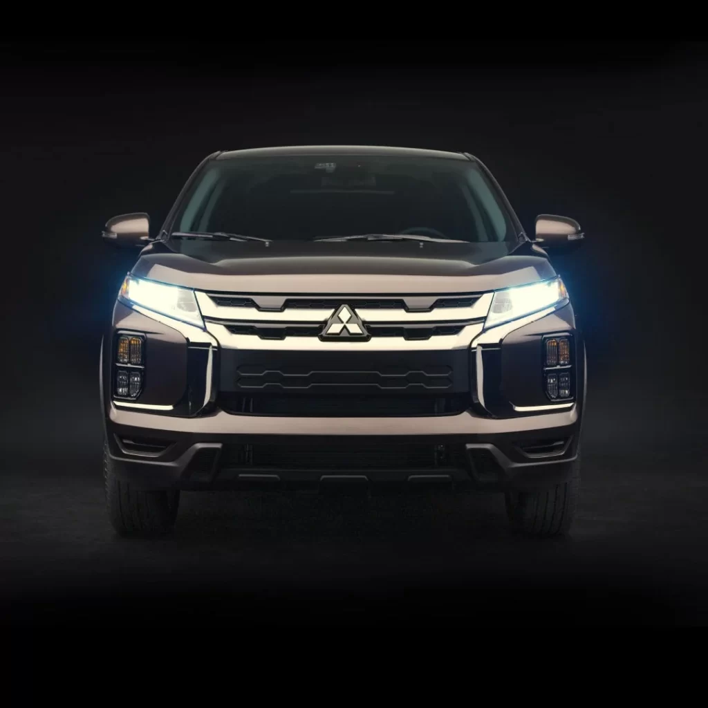 Mitsubishi SUV Front Grille Studio