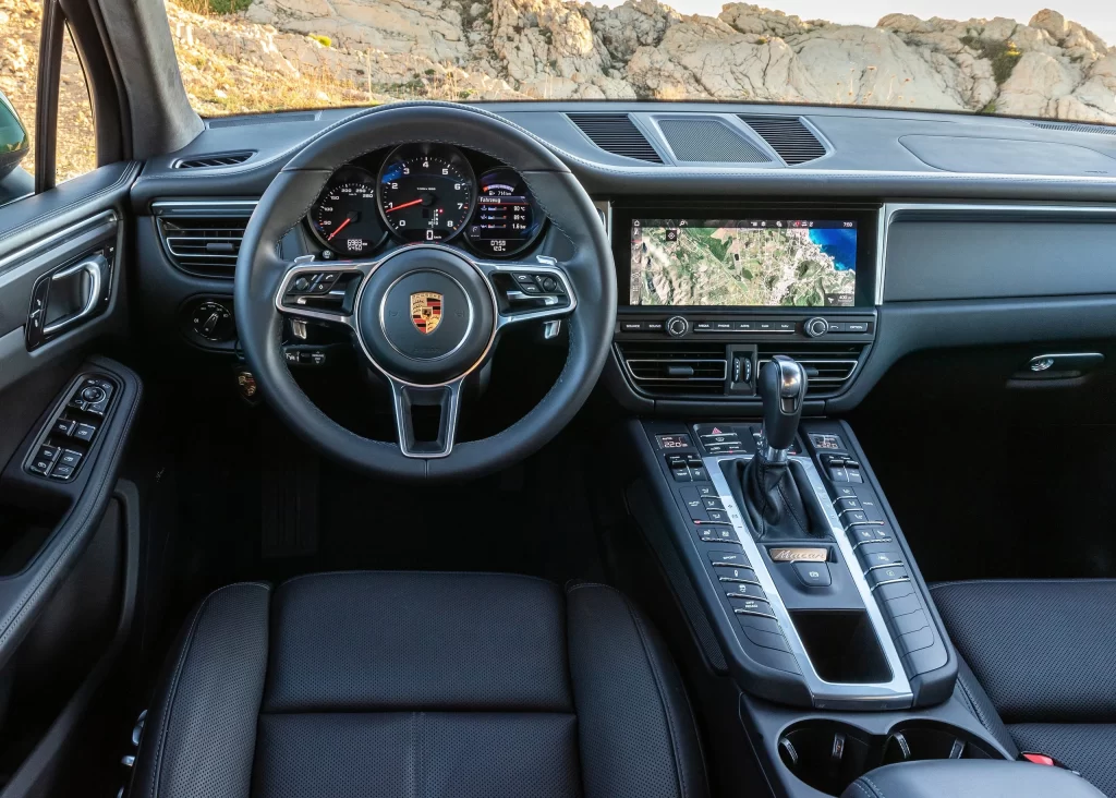 Porsche Macan Interior