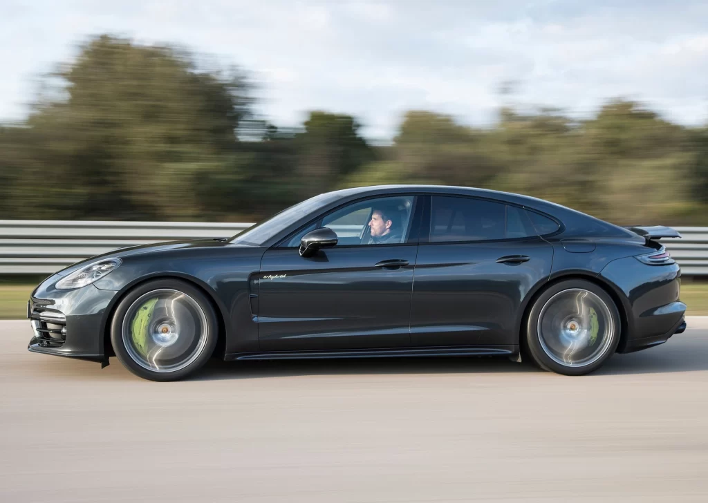 Porsche Panamera E Hybrid Side View